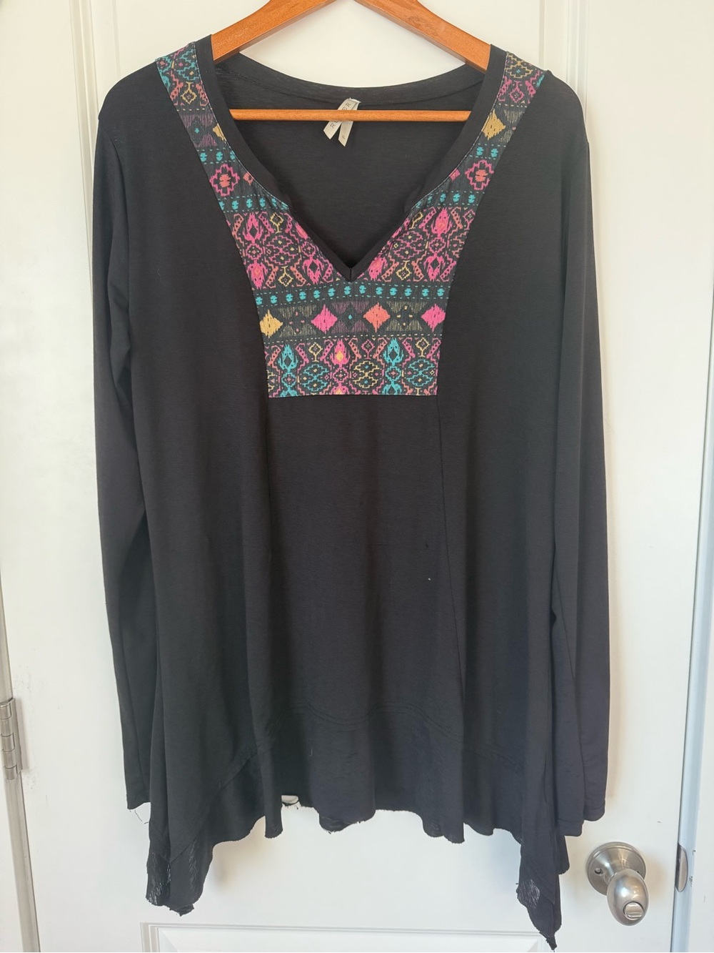 NWOT Roper Southwestern Tribal Embroidered Tunic Top Handkerchief Hem XL